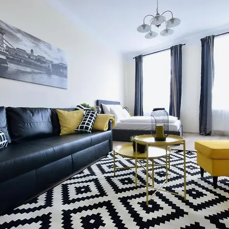 E16- Modern & Quality Apartments, Best Location *